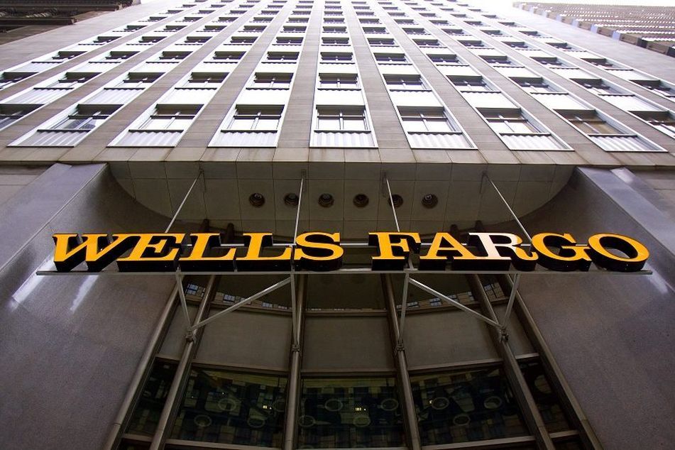 Wells Fargo agrees to pay 32.5 million to settle 401(k) lawsuit